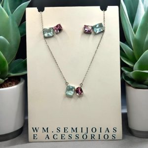 Conjunto em banho ródio com zircônia azul aqua e rosa cristal