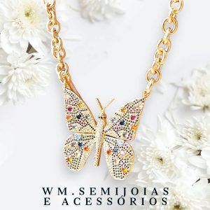 Colar Borboleta em banho ouro com cravação em microzircônias coloridas
